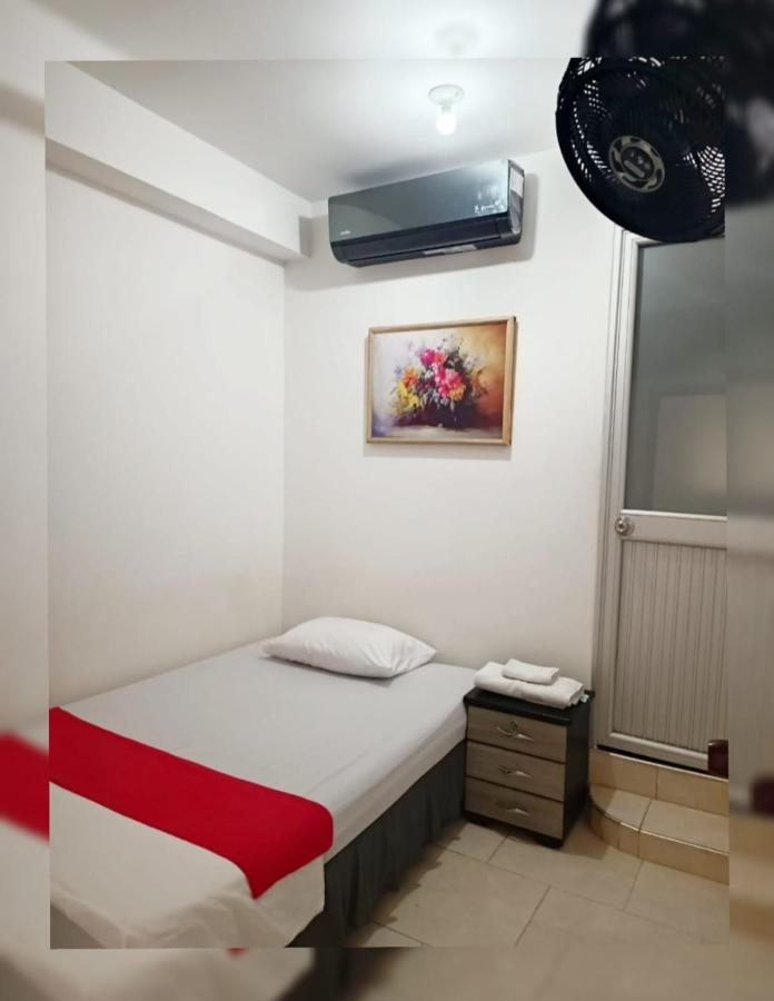 Hotel Gueicer Cúcuta Екстериор снимка